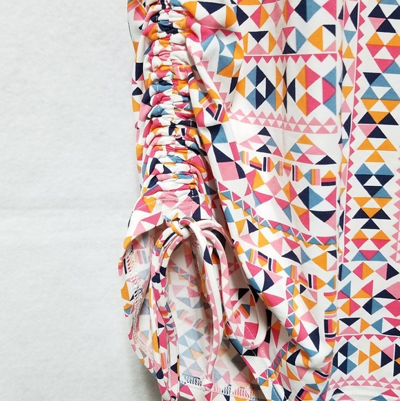 Land's End Stretchy Geometric Multi-colored Blouse - Picture 2 of 4